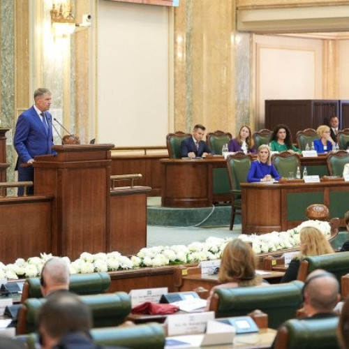 Iohannis încurajează femeile să-și exercite drepturile politice în democrația românească