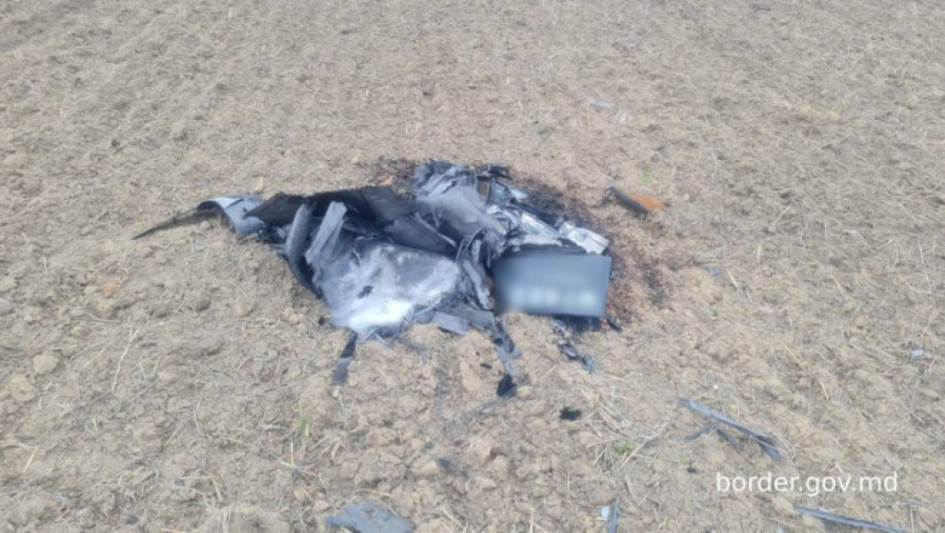 NewsMAker: Noi fragmente de dronă, descoperite în apropiere de graniţa cu Ucraina