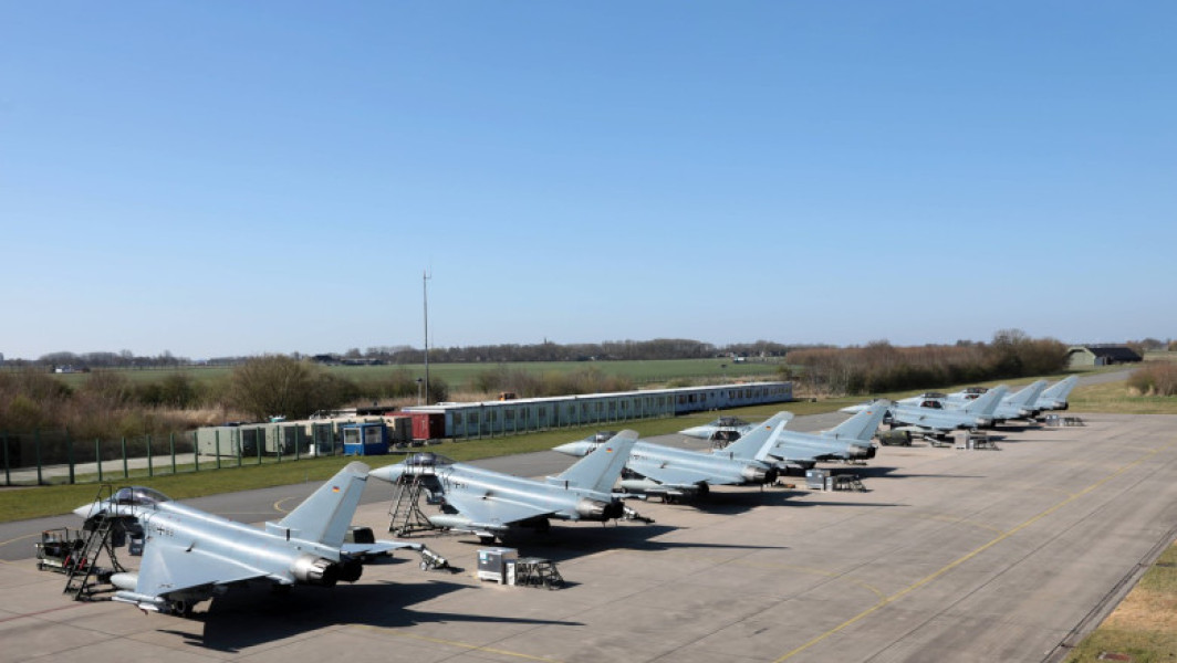 NATO trimite trupe și armament în Polonia după incursiunea dronelor rusești