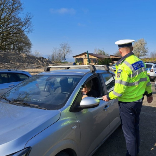 Acțiune de prevenire a poliției în Chișineu-Criș: 39 de sancțiuni aplicate în urma verificărilor rutiere