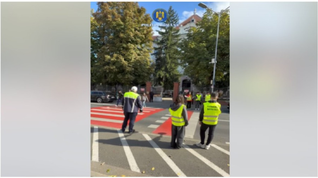 Patrula școlară din Arad implică elevii pentru siguranța traficului pietonal