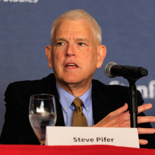 Diplomat american critică eforturile Casei Albe în medierea războiului din Ucraina