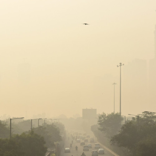 India testează pentru prima dată ploaia artificială în New Delhi pentru a combate poluarea