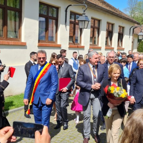 Inaugurarea Casei Ceaiului de pe domeniul regal Săvârșin marchează un moment deosebit pentru public